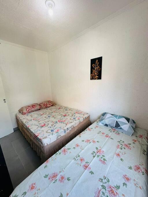 Mobiliado E Confortavel Zn - Cod 03 Apartamento